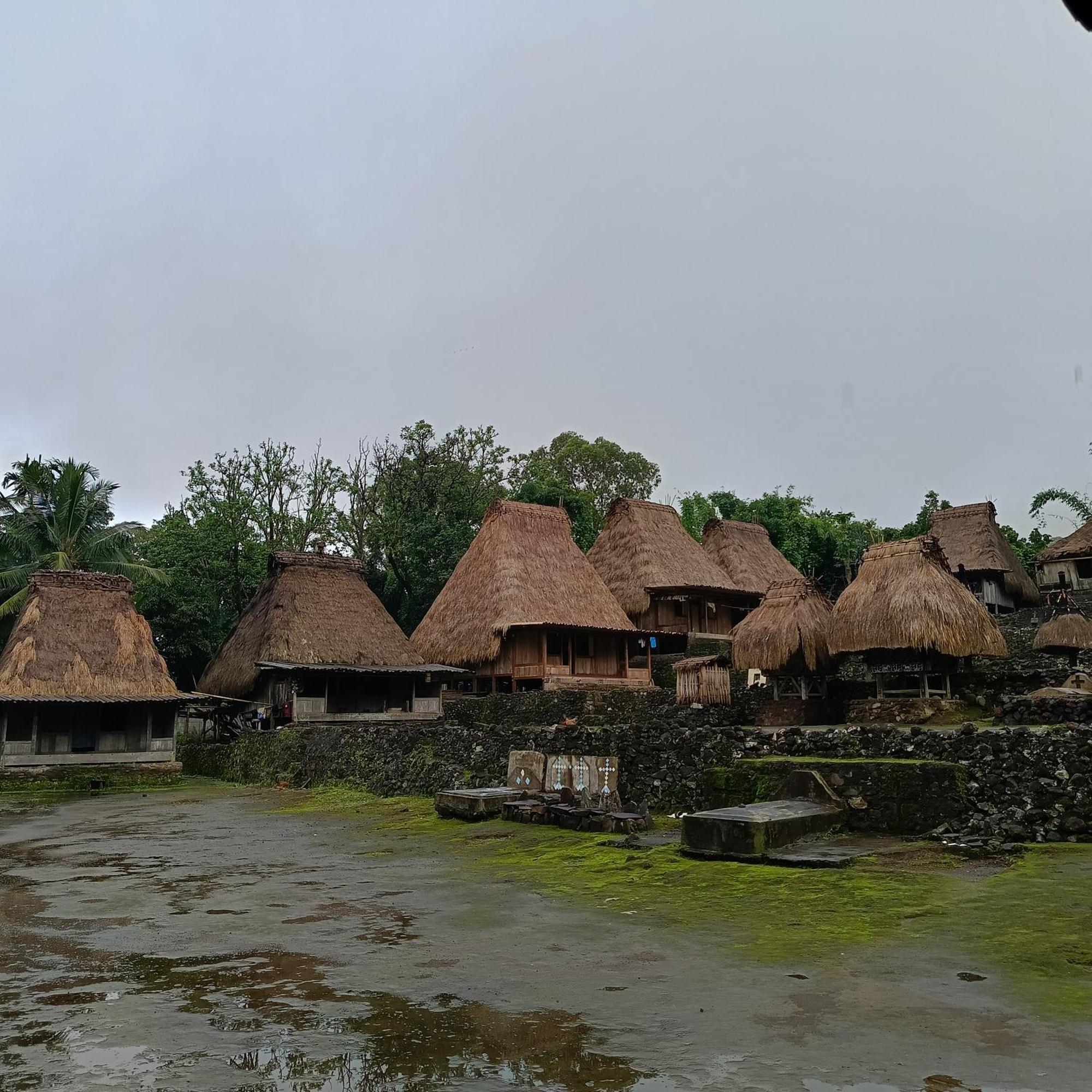 Kristian Homestay Bajawa Zewnętrze zdjęcie