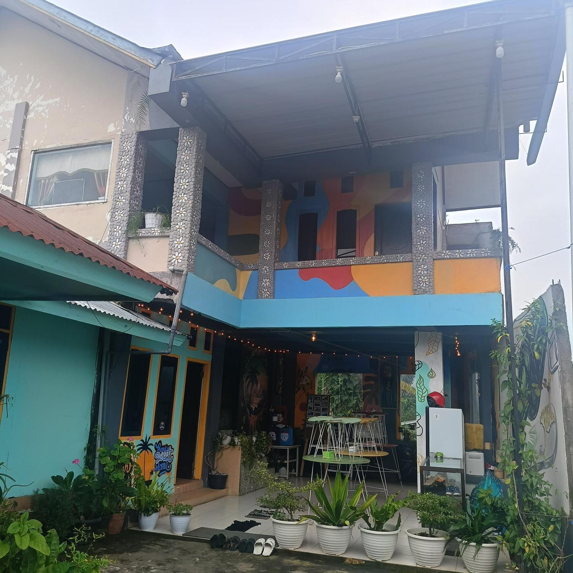 Kristian Homestay Bajawa Zewnętrze zdjęcie